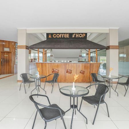 נאדי Trans International Hotel מראה חיצוני תמונה