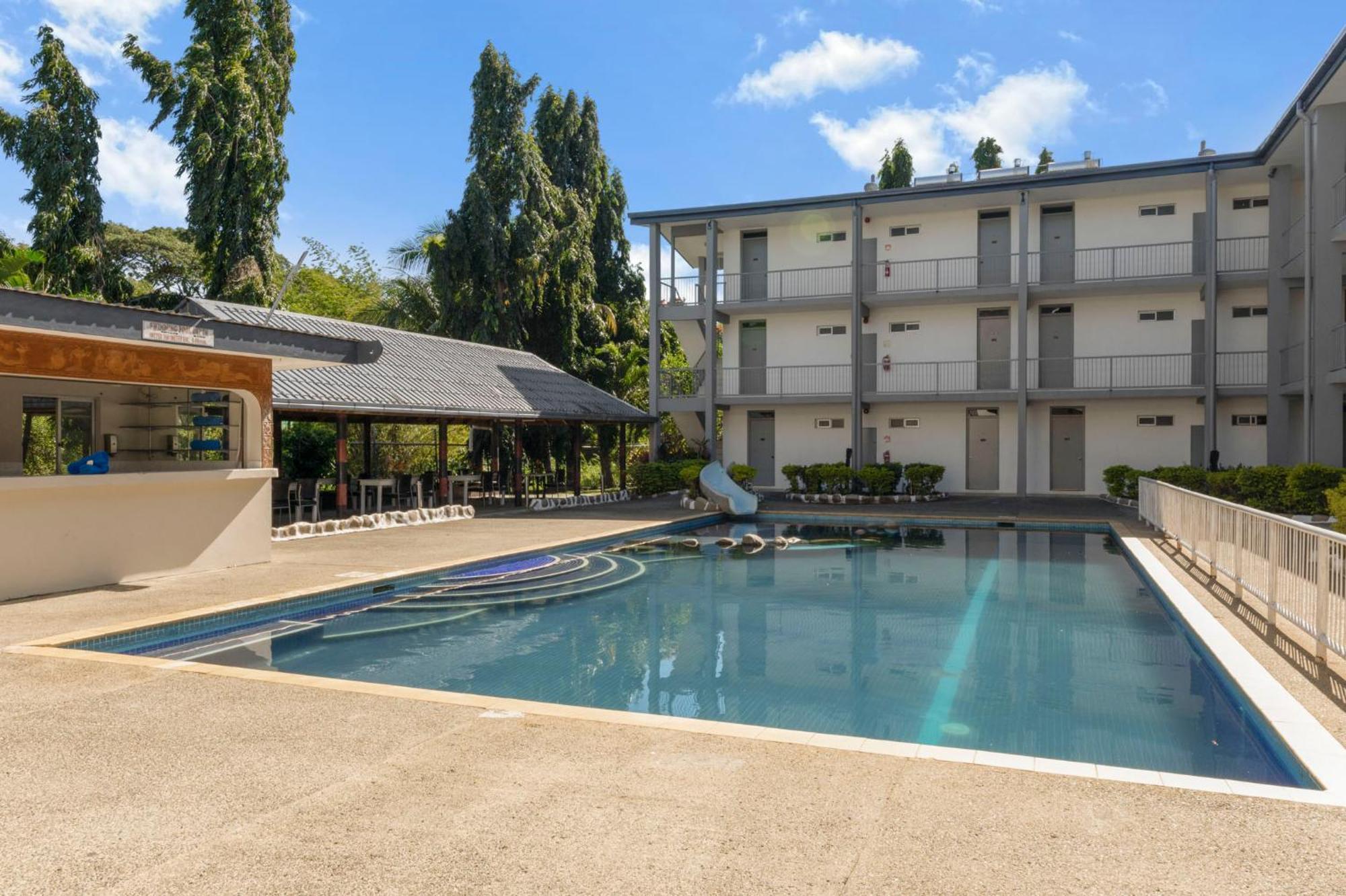 נאדי Trans International Hotel מראה חיצוני תמונה