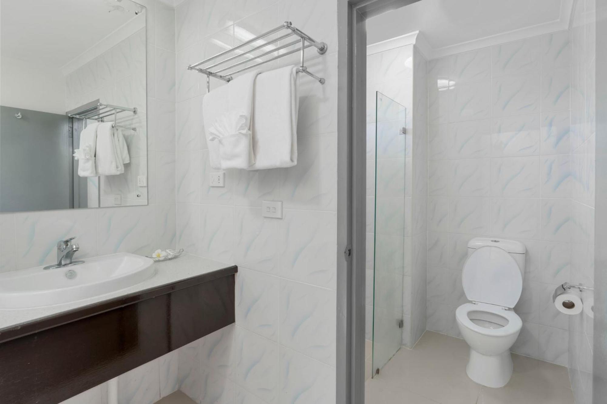 נאדי Trans International Hotel מראה חיצוני תמונה