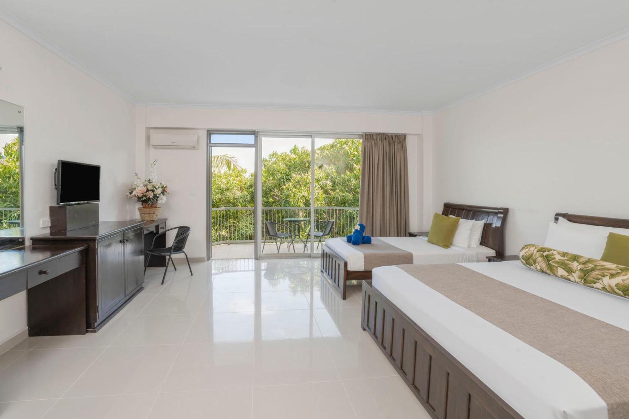 נאדי Trans International Hotel מראה חיצוני תמונה